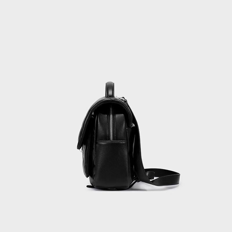 JUST STAR Travel Backpack, Commuter Bag, Casual Bag, Black, Meidum Size, for 11-inch Tablet
