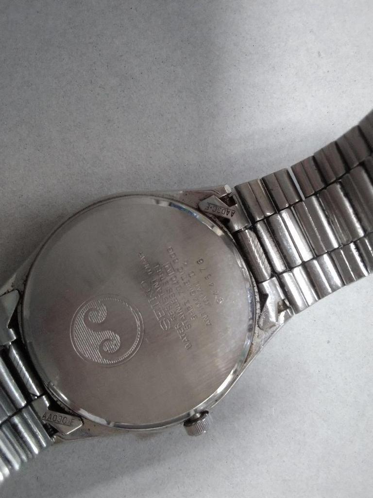 [USED] SEIKO Chronus Watch Silver