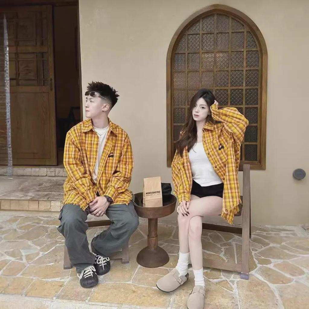 2024 Unisexová americká retro žlutá kostkovaná košilová bunda: Unikátní jarní/letní top pro páry