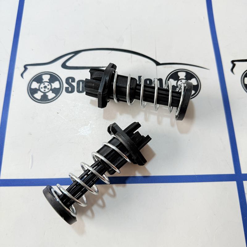 Engine Hood Spring 2218800327 For Mercedes Benz W216 W221 CL550 2007-2013 CL63 AMG CL65 AMG S350 S400 S550 S63 S65