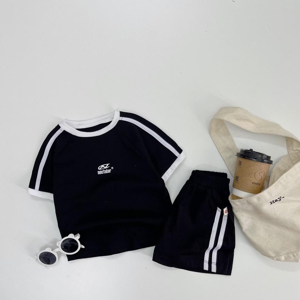 Boys' striped minimalist and comfortable suit