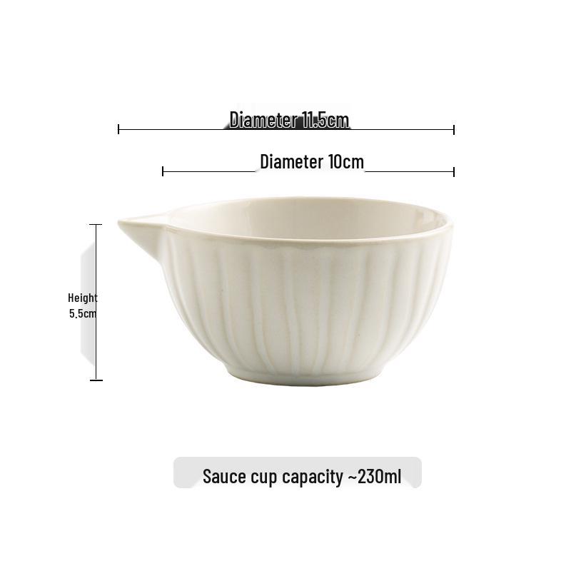 Маленькая керамическая пиала с носиком для соусов, уксуса, сока или маття - Идеально для ресторанов и отелей