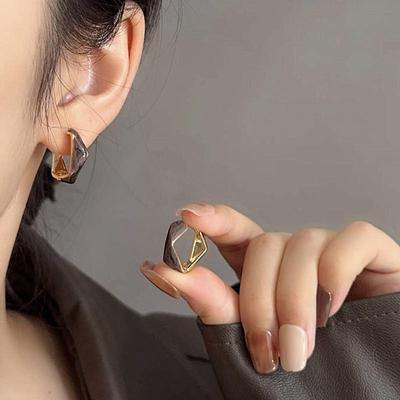 Trendy Irregular Rhombus Geometric Earrings for Women - Stylish Cold-Weather Ear Cuffs with Modern Design for Autumn and Winter.