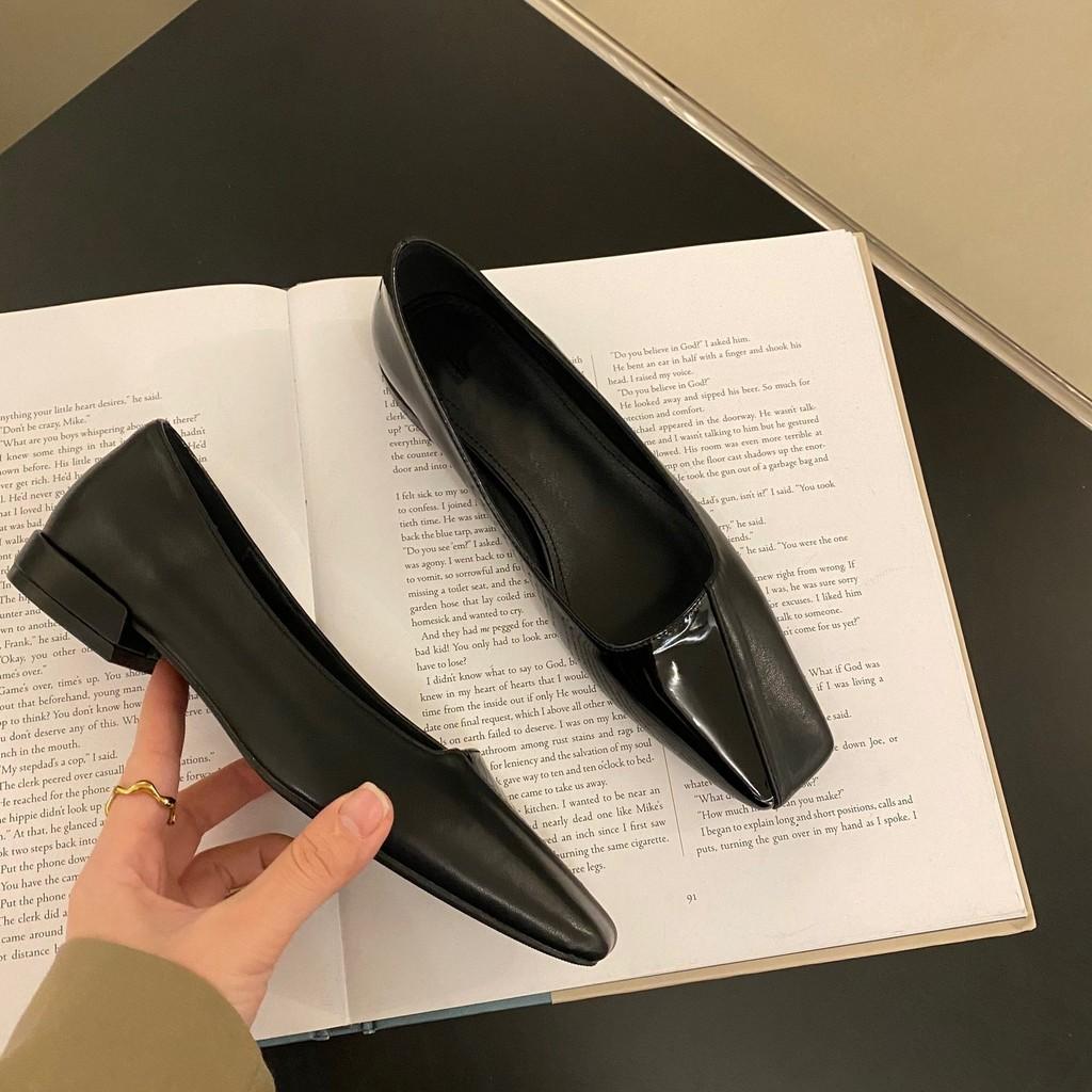 Classic Mary Jane Shoes For Women With Rubber Sole And Mid Heel For Daily Comfort