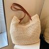 Large capacity hand-woven bags, women's 2025 new straw bags, beach vacation shoulder bags, commuter tote bags