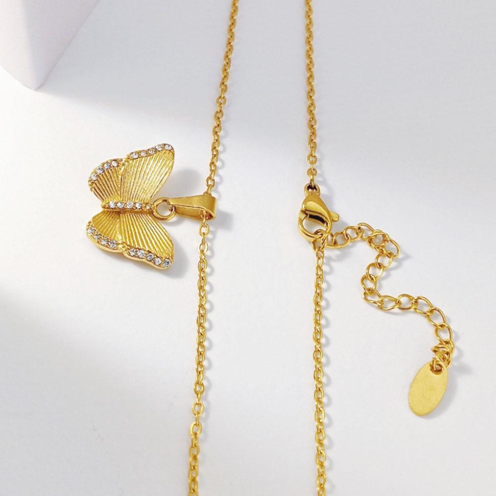 Simple And Elegant Fashion Butterfly Diamond Necklace Female Fashion Personality Temperament Titanium Steel Clavicle Chain Versatile