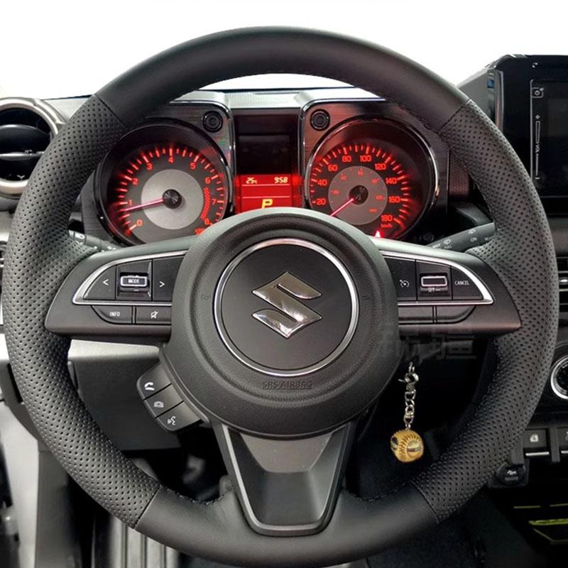 

для Suzuki Sierra Swift Sport Teszt Baleno 2018-2024 Ручная прошивка Нескользящая черная Карбоновая замша Чехол на руль автомобиля black line style