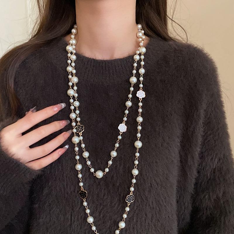 Bead White Pearl Necklace French Retro Elegant Temperament Double Layer Sweater Chain Fashion Temperament High Sense Necklace