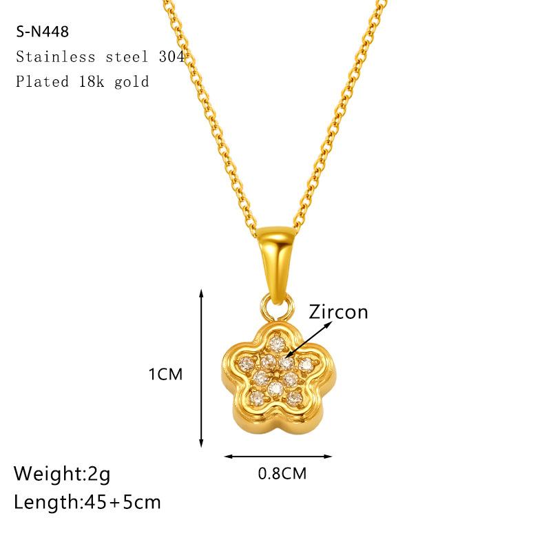 Exquisite And Beautiful Titanium Steel Flower-Shaped Pendant With Diamonds And Gold-Plated Non-Fading Women'S Necklace Jewelry