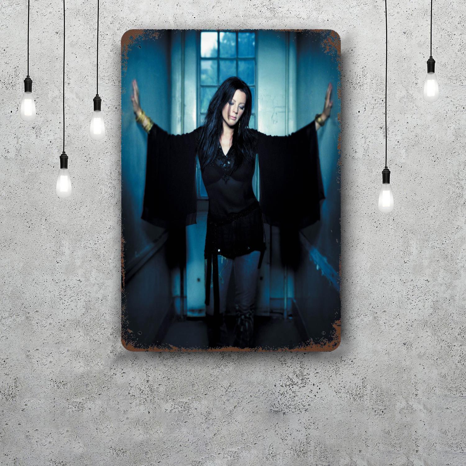 Sarah McLachlan Decor Poster Vintage Tin Sign Metal Sign Decorative Plaque for Pub Bar Man Cave Club Wall Decoration 20x30cm(7.8x11.8inch)