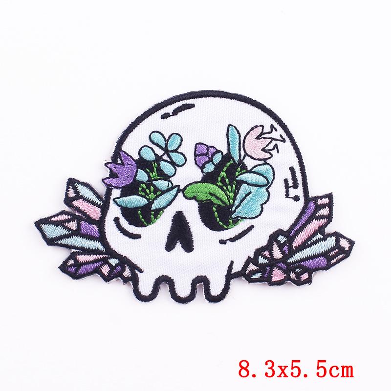 Horror Skull Patch Punk /Letter Embroidered Sew Patch Jackets Backpack Diy Iron On Patches For Clothing Ironing /Stickers 
