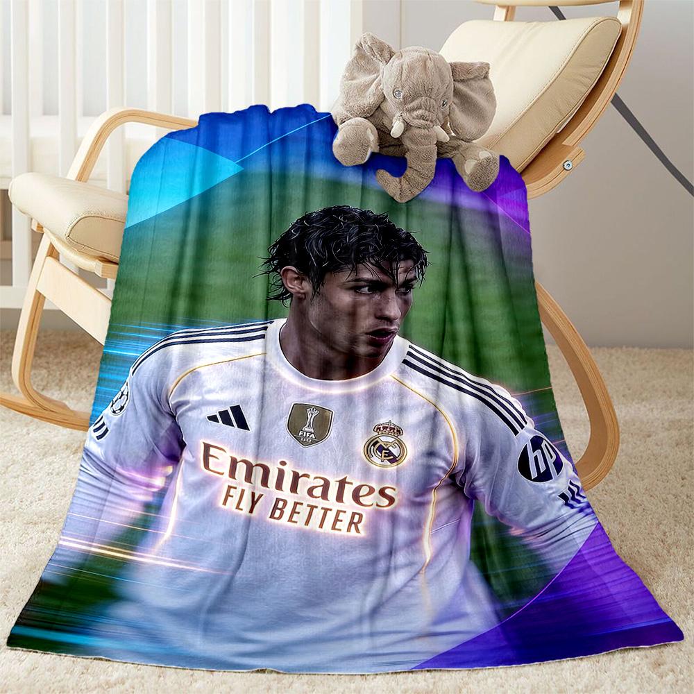 Cristiano Ronaldo Blanket Comfortable Great For Bed Bedding Sofa Allseason Use Stylish Decor Suitable For Gifting Relatives And Friends