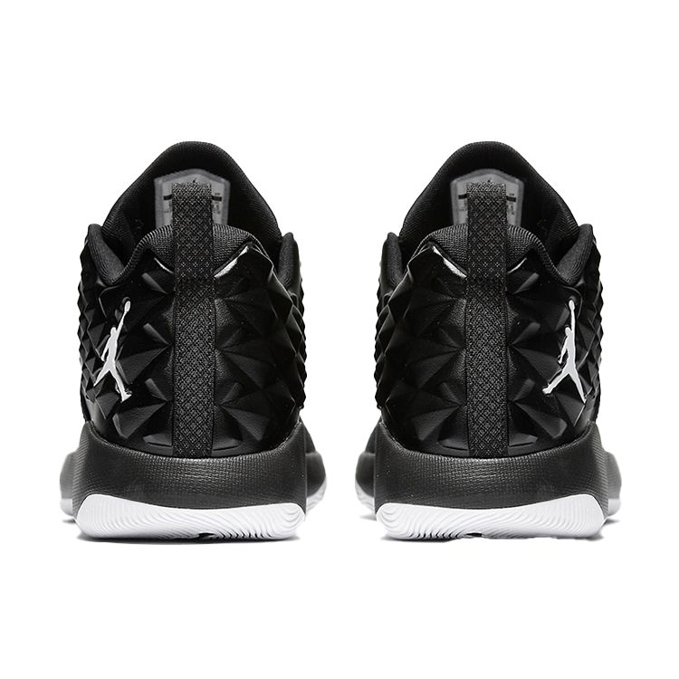 Air Jordan Extra.Fly Herren Sneaker Schwarz Weiß 854551-001