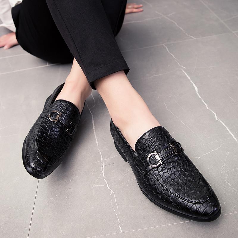 Fashion Luxury Brand 2024 Mens All-match Loafers Moccasins Breathable Slip on Office Shoes Mens Shoes Leather Classic Men Casual Shoes