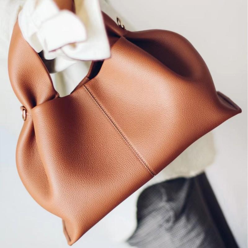 Kožená crossbody taška ve tvaru mraku Malá střední velikost Šetrná k veganům Pravá hovězí kůže Ramenní Dámská Denní použití