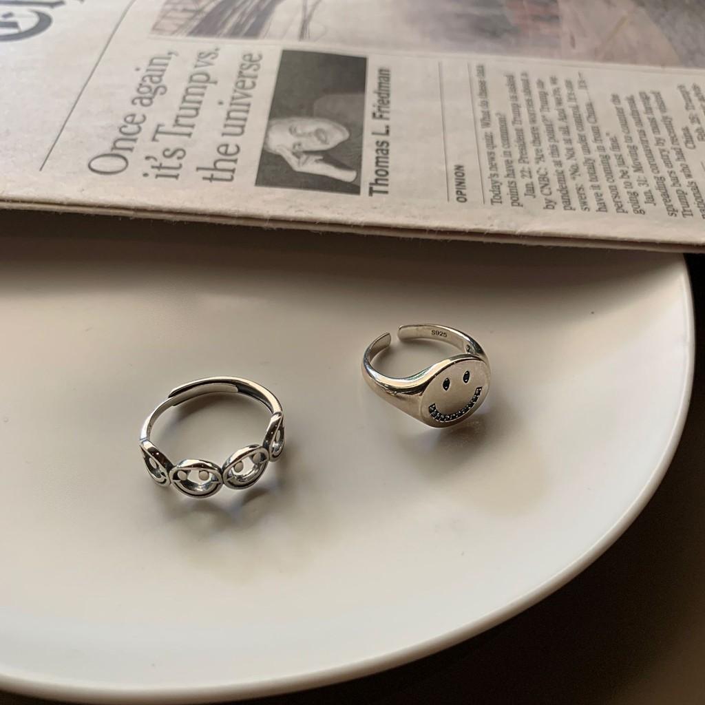 Vintage Korean Inspired Adjustable Ring With Rhinestone Smiley Face Design For Fashionable Women