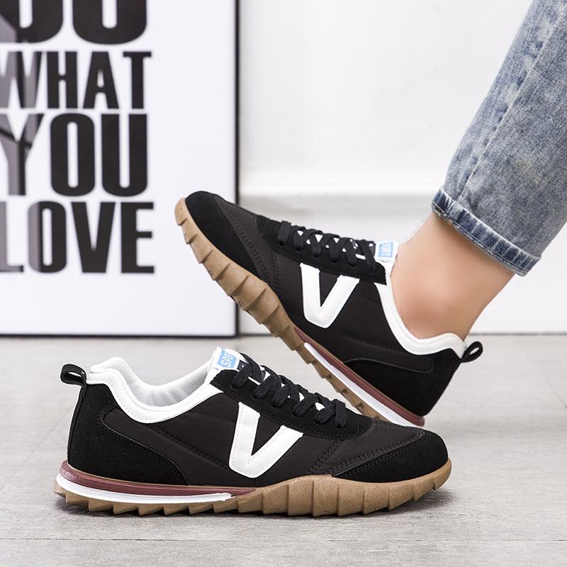 New Men's White Shoes Forrest Gump Casual Shoes for Men's Flat Heel Soft Sole Shoes Fashionable and Comfortable Men's Shoes