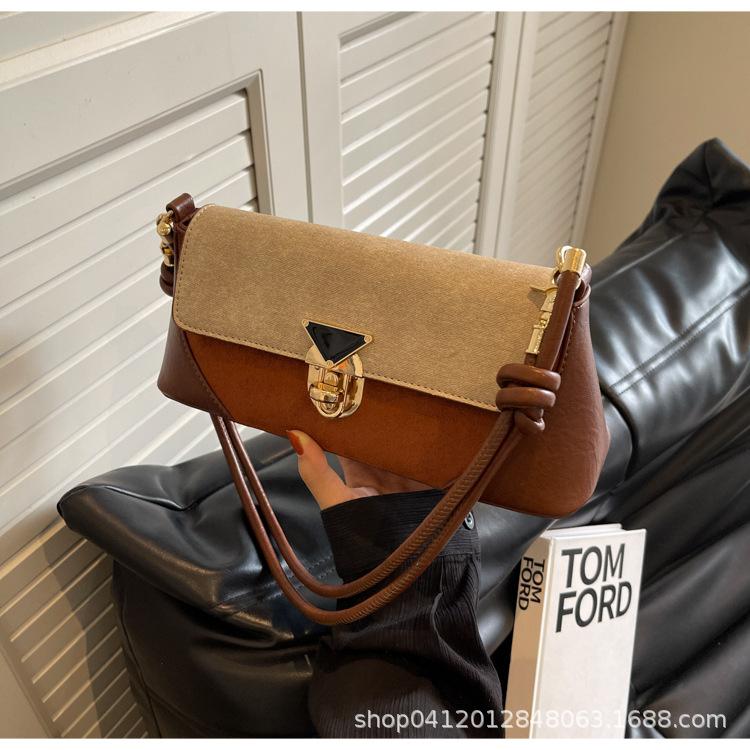 

Модная нишевая сумка с контрастной цветной вставкой, женская новая популярная универсальная сумка-мессенджер 2025 года, сумка на одно плечо, сумка подмышку, метод палочки коричневый