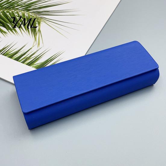 Stylish Eyeglass Storage for Men Women Hard Shell Case, Lightweight Portable Protective Glasses Case Anti Pressure Eyewear Box Women, Anti-Pressure