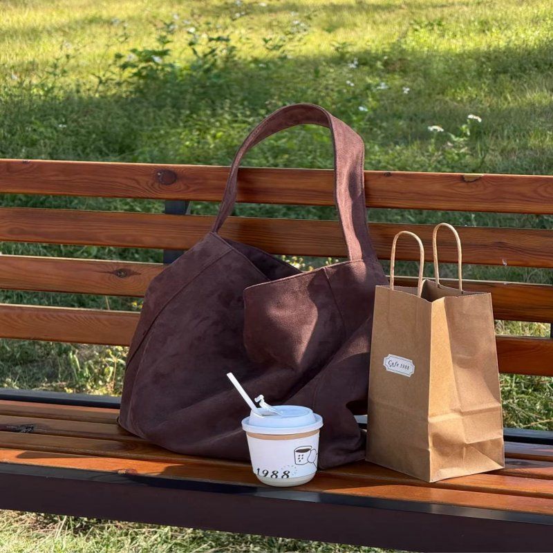 Autumn and Winter Retro Matte Suede Tote Bag Women's 2025 New Large-capacity Shoulder Bag Student Commuting Bag