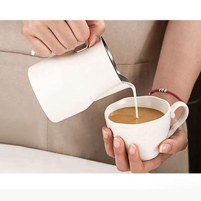 304 Stainless Steel Milk Frothing Pitcher 450ml 350ML Coffee Steaming Pitcher Olecranon Type Outlet Milk Frother Cup