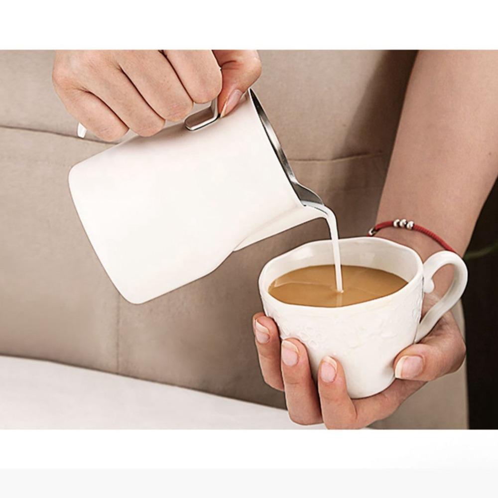 304 Stainless Steel Milk Frothing Pitcher 450ml 350ML Coffee Steaming Pitcher Olecranon Type Outlet Milk Frother Cup