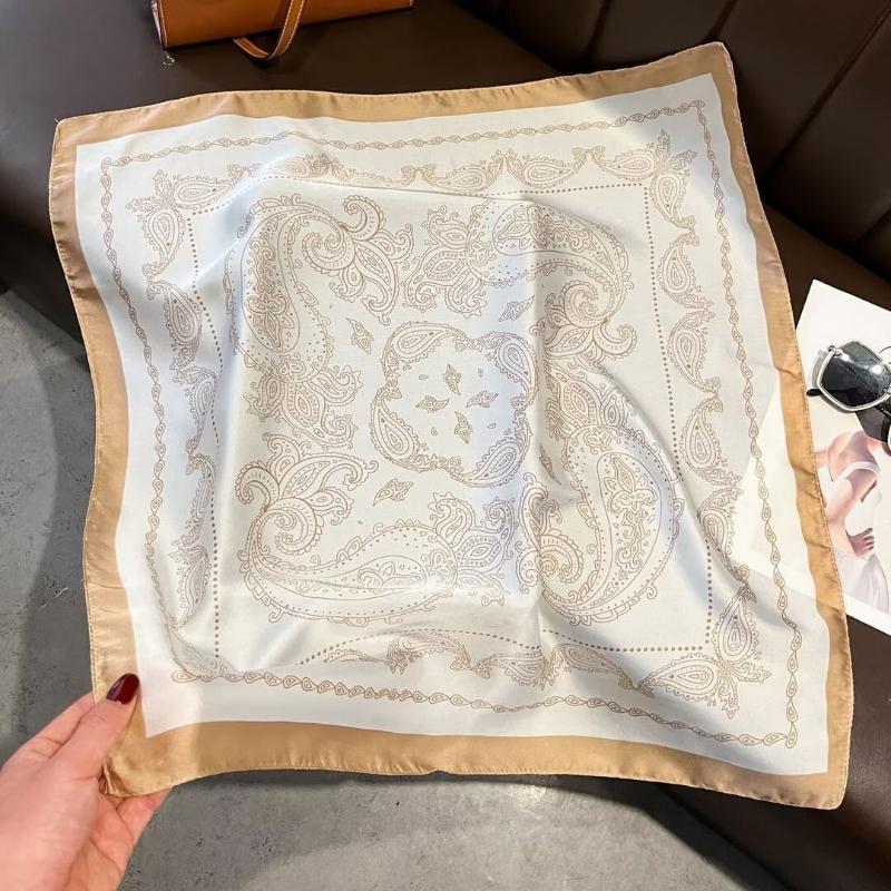 Minimalist Paisley Print Square Scarf Lightweight Bandana Satin Silk Hijab for Women Beach Vacation Outfit Neck Hair Accessory