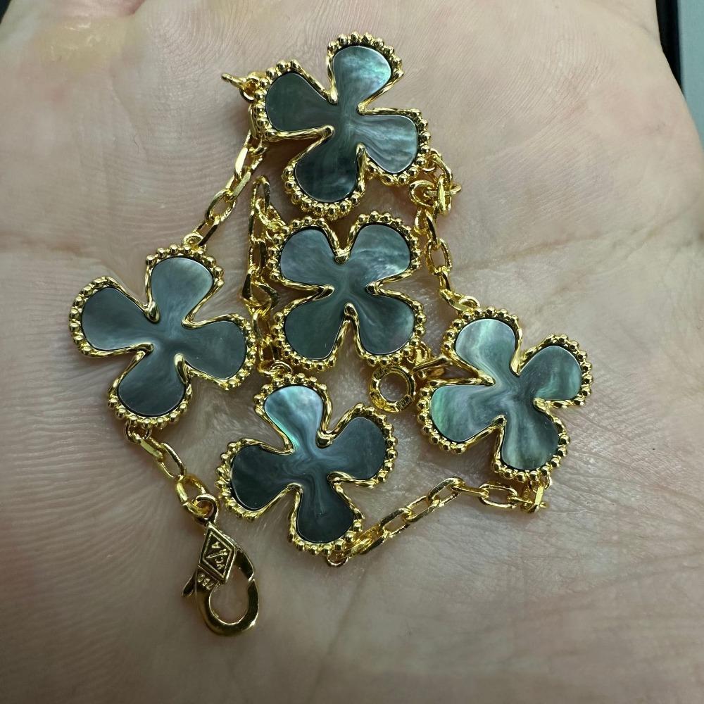 High Version Four-leaf Clover Bracelet Female Mother-of-pearl Agate Five-flower Ladies Bracelet