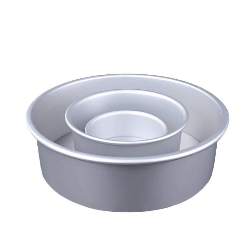 Heart-Shaped Anodized Chiffon Cake Mold with Removable Bottom