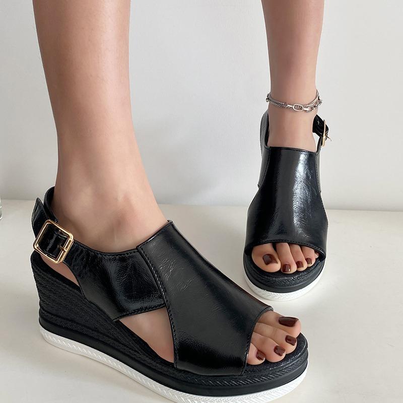 

Мода 2025 Женская обувь Ремешок с пряжкой Женские сандалии Платформа Повседневные сандалии Женские Круглый носок Высокая танкетка Большой размер Римская обувь Женская 36 чёрный