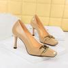 Talons fins pour femmes à talons hauts, talons ultra-hauts en cuir verni brillant, chaussures simples à bout carré à coupe peu profonde avec boucle en strass en métal