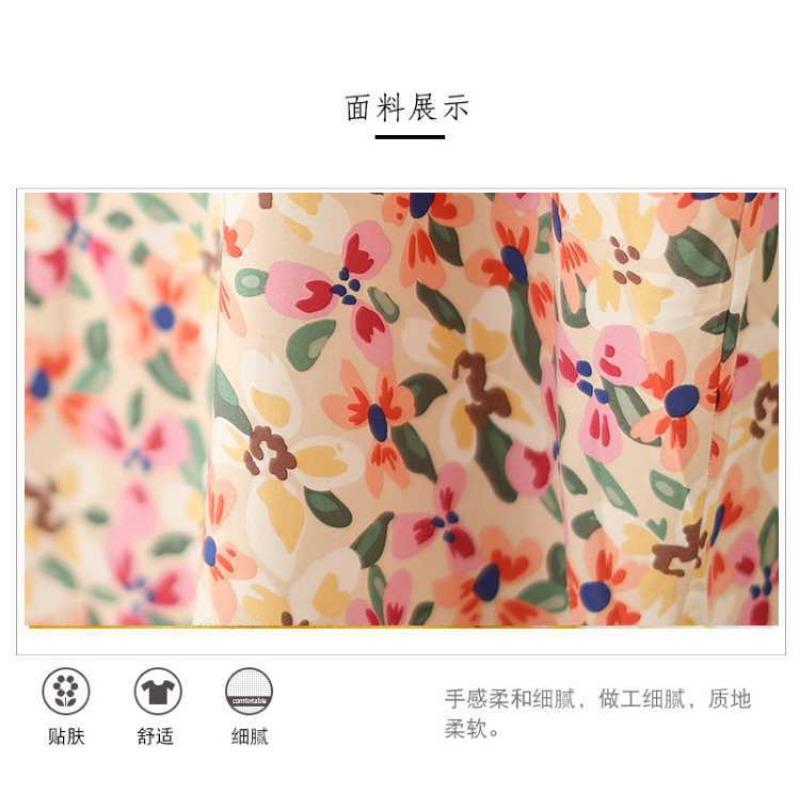 Vintage Vacation Style Enlarged Flesh Covering Thin V-neck Long Dresses