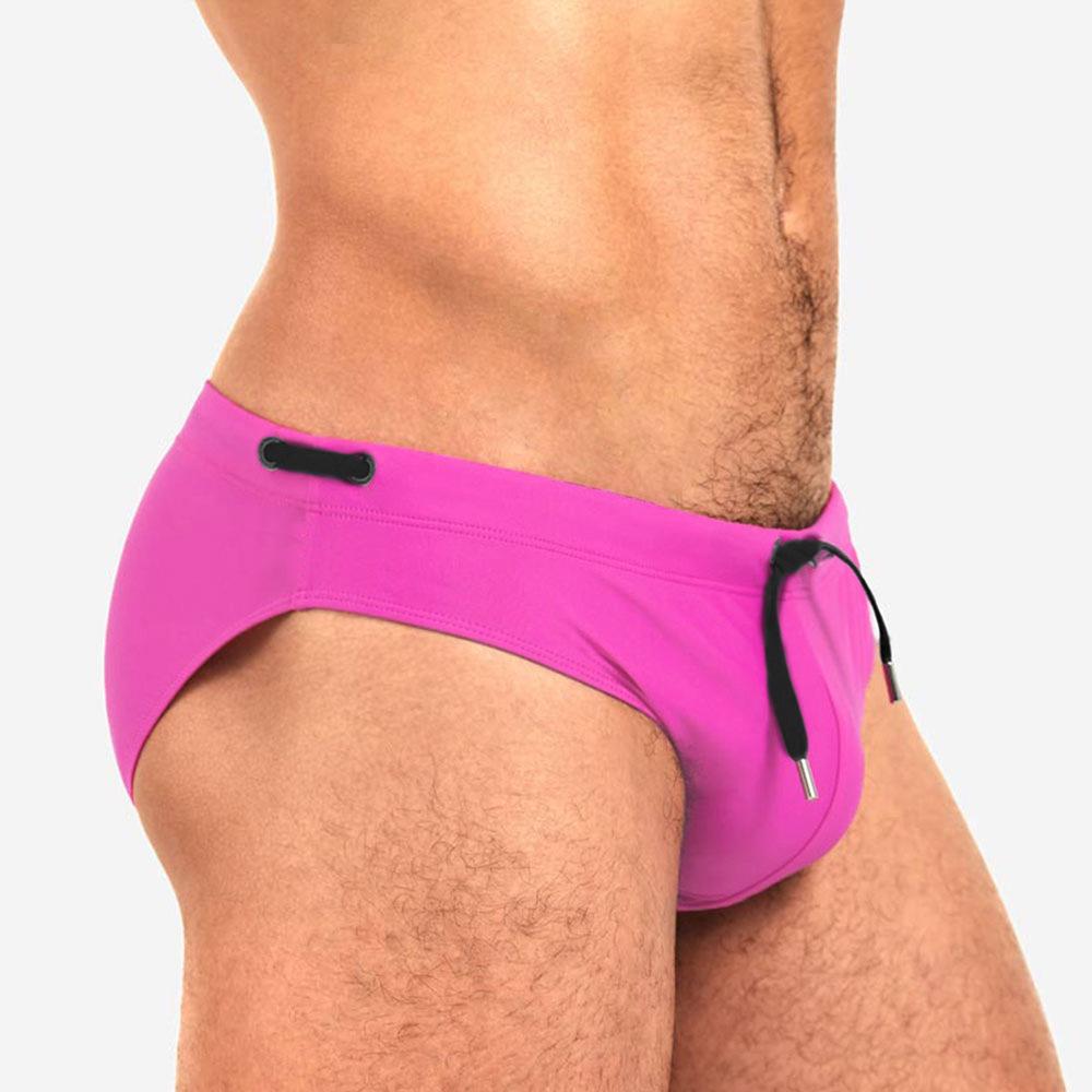 Pánské minimalistické trojúhelníkové plavky jednobarevné