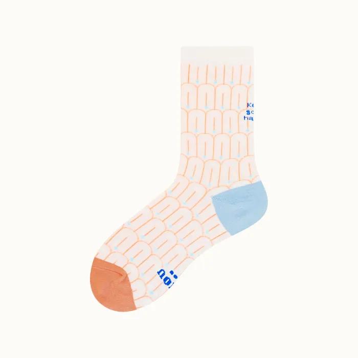 S22_WAVE SHAPE SOCKS_ivory