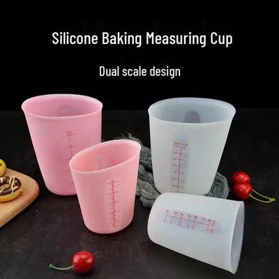 Messbecher aus lebensmittelechtem Silikon mit Doppelskala, 500 ml/250 ml, zum Backen und für Milch.