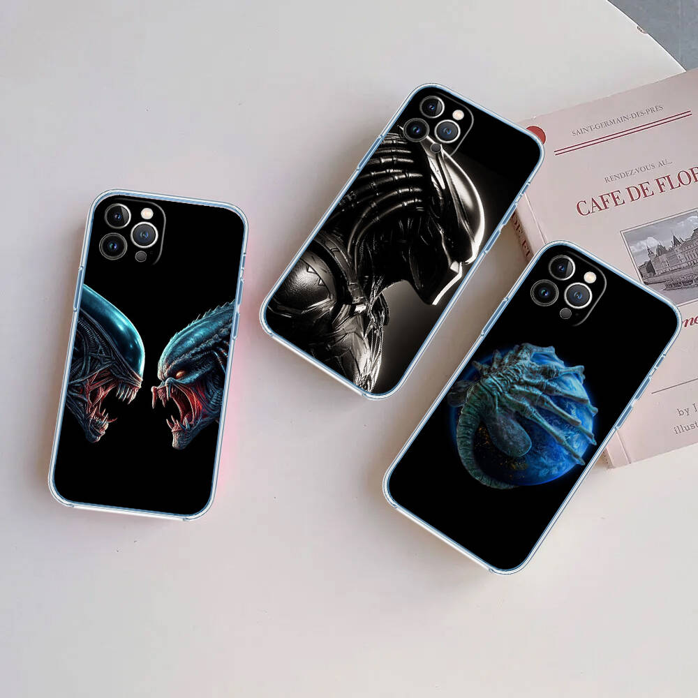 Aliens Predator Phone Case for Motorola G14 G15 G24 G30 G31 G32 G34 G41 G42 G51 G52 G50 G60S G60 G62 G72 G71 G73 G84 G85 G200 E32