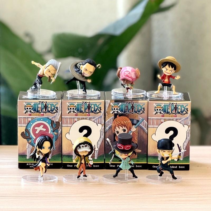 One Piece Pvc Anime Figure Set With Collectible Characters For Toy Enthusiasts