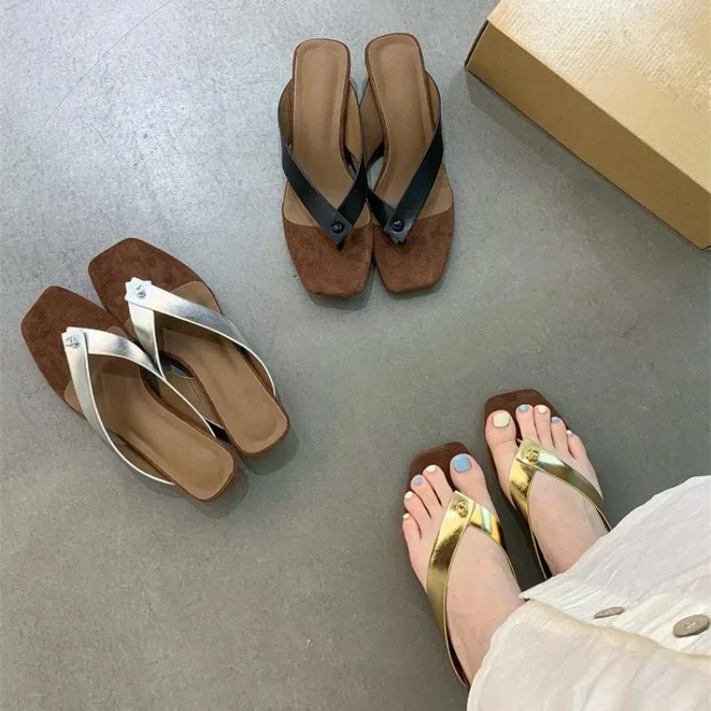 Fashion High Quality Faux Suede Clip Toe Flip Flops Women Summer Fashion Square Toe Wedge Slide Sandal Comfort Brand Designer Beach Shoe