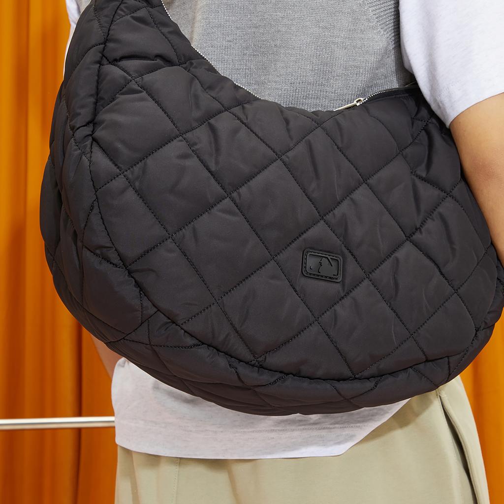 New MLB Polyester Cloud Bag, Dumpling Bag, Shoulder Bag, Hobo Bag, Handbag, Shoulder Bag Tubas Women's Black 3ABQL0936-50BKS