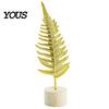 Desktop Leaf Decoration Gold Leaf/Feather Ornaments with Weighted Round Base, Metal 3D Log Base Decor for Home Office Gift And Display Accents Elegant