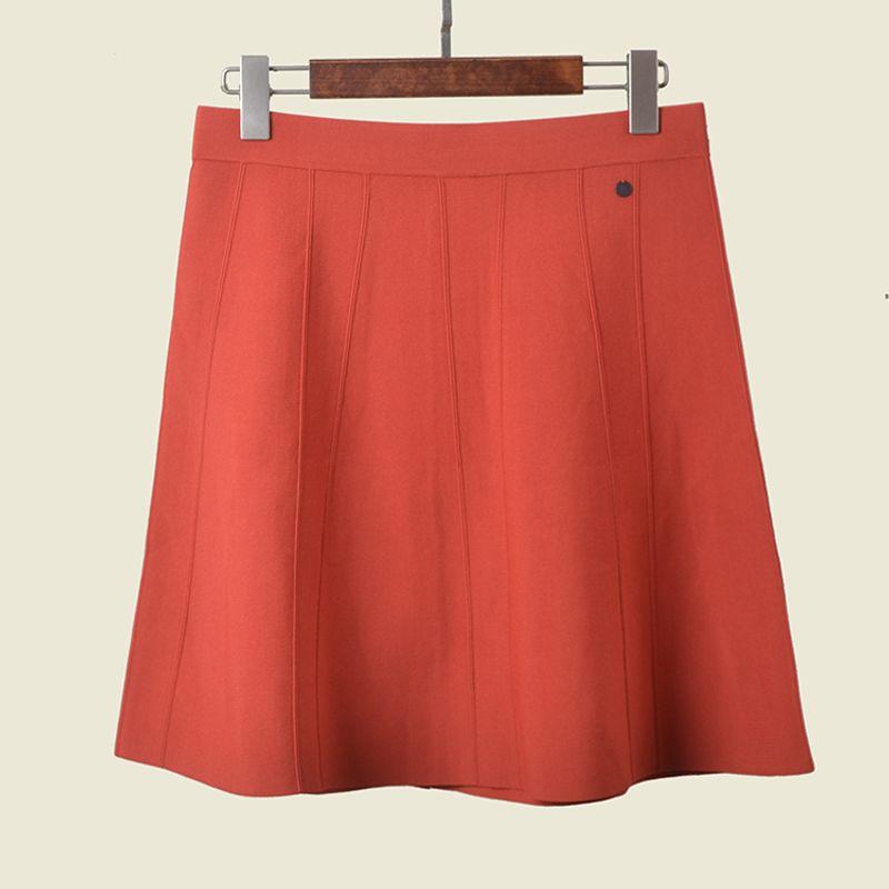 

Accessible Luxury High Fixed Hyperbolic Pleated Skirt Fashion Wind Elegant Sexy High Waist Knit A- line Skirt Orange M