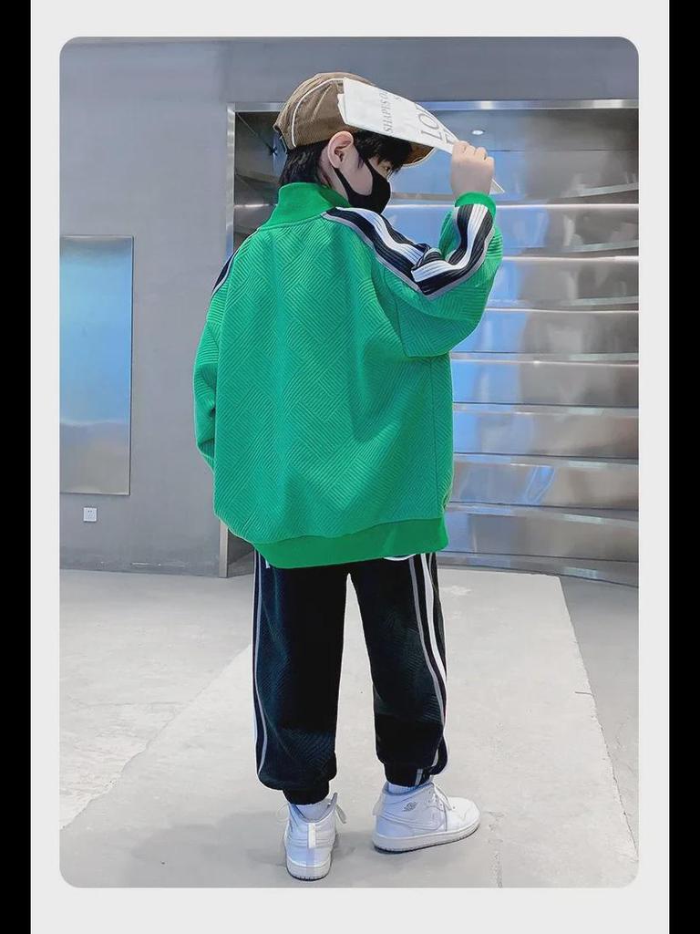 Autumn 2024 Boys' Korean-Style Two-Piece Suit: Trendy Loose Fit for Kids