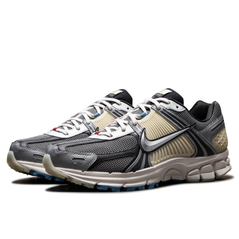 Cheung Ka Long x Nike Air Zoom Vomero 5 Dont Lose Your Way Unisex Sneakers Grey Black Metallic-Silver HQ3449-001