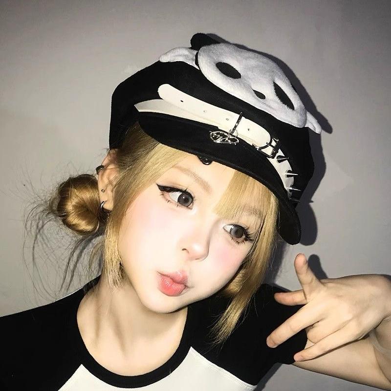 Y2K Dopamine Panda Beret Hat Rivet Cute Sunscreen Hat Octagon Subculture Wings Hat Women's Accessories