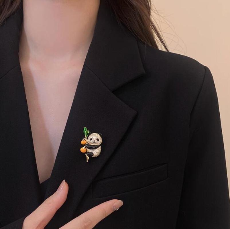 1Pc Cute Panda Brooch Chinese Trendy Versatile Personalized Jewelry Accessories Fashion Party Accessories Gifts Good Luck