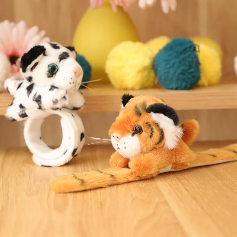 Non-Toxic 1Pc Creative Stuffed Animals Hug Slap Bracelet Plush Slap Bracelets Bulk Tiger Stuffed Plush Kids Toy For Birthday Party Gifts