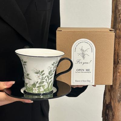 Tazza da Caffè in Ceramica Gelsomino di Nicchia Retrò Set Piattino Souvenir Squisito Tazza da Latte per Tè Pomeridiano Confezione Regalo