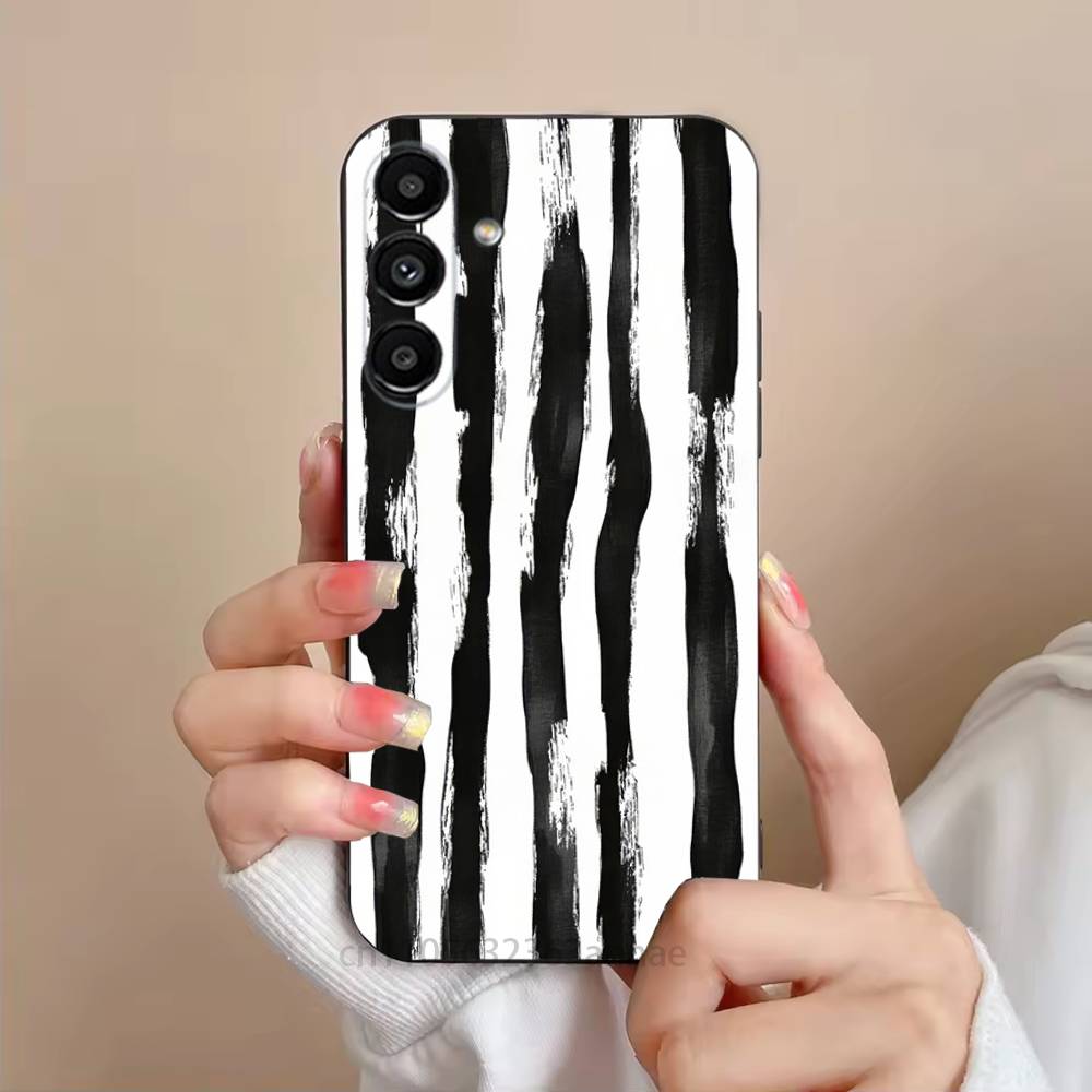 Colorful Striped Minimalist INS Couple Phone Case For Samsung S25,24,23,22,21,S20,Ultra,Plus,FE Black Soft Cover