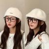Wind beret anti-wear high-end fashion forward hat autumn and winter versatile face small knitted painter hat