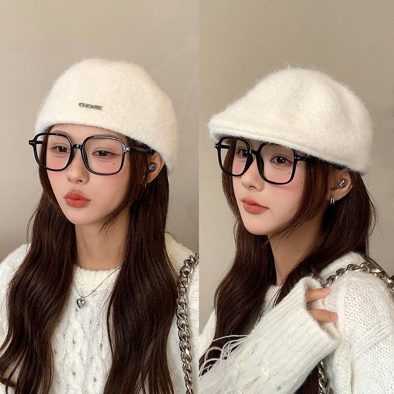 Wind beret anti-wear high-end fashion forward hat autumn and winter versatile face small knitted painter hat